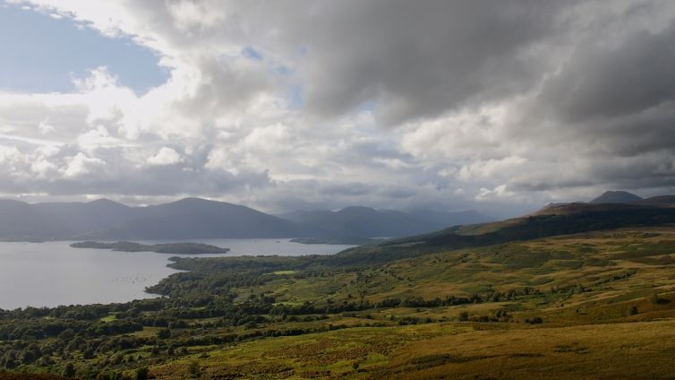 View-of-Loch-Lomond-from-Conic-Hill