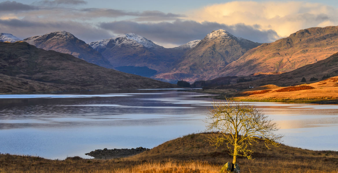 View-of-Arrochar-Alps-from-above-Inversnaid