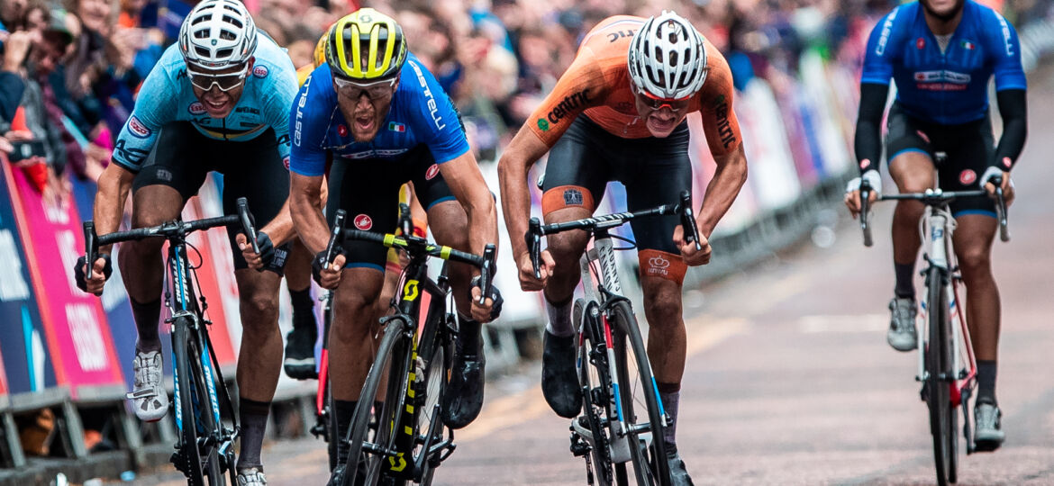 4 Cyclists from men's road race