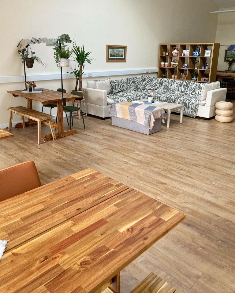 7041AE92 3DC3 42AA A954 86341EAC88B8 768x960