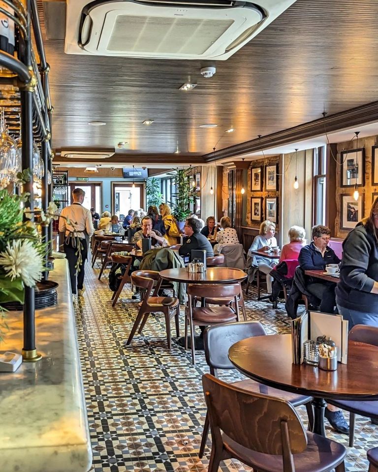 374284514 837546991713063 184249835850146350 n 1 768x960