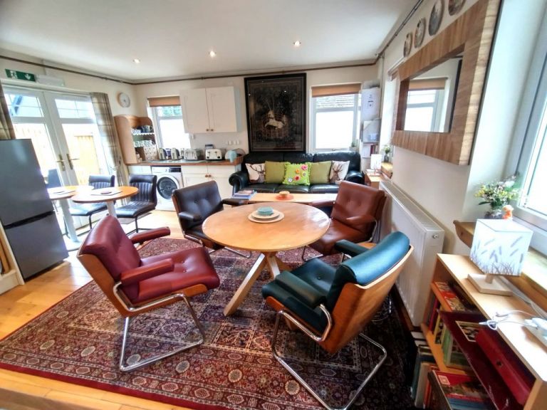 living room 1 1 768x576