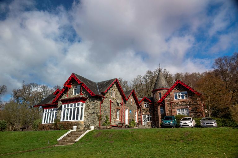 Rowardennan Lodge 2 768x511