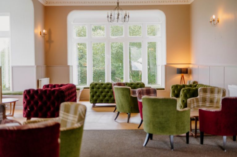 Rowardennan Lodge 3 768x511